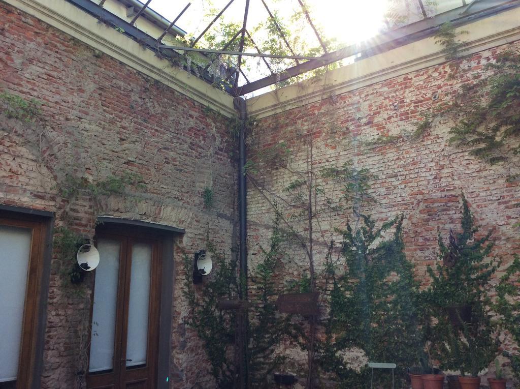 Las Glicinas Boutique Apartments Колония-дель-Сакраменто Экстерьер фото